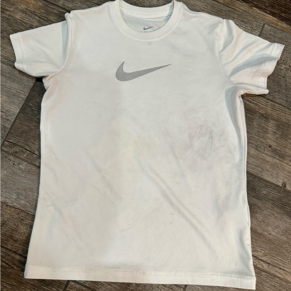 Nike Dri-Fit - Picture 2 of 4